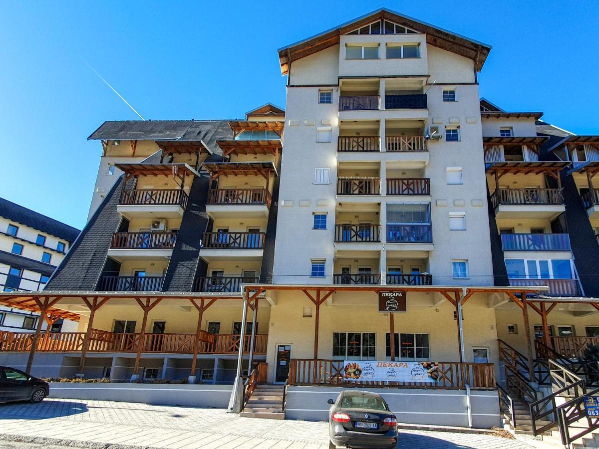 Apartman Cvejic - Suncani Apartmani Brzeće Kültér fotó
