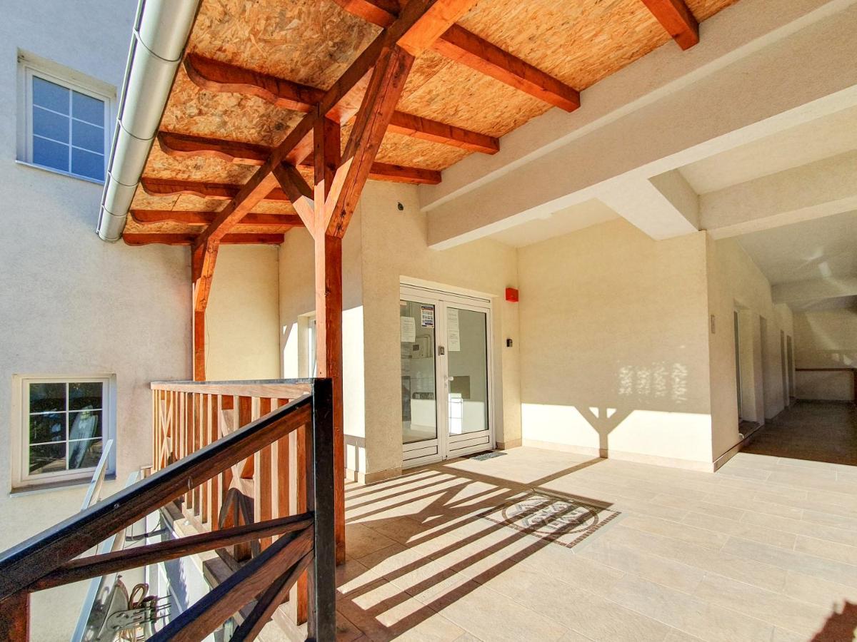 Apartman Cvejic - Suncani Apartmani Brzeće Kültér fotó