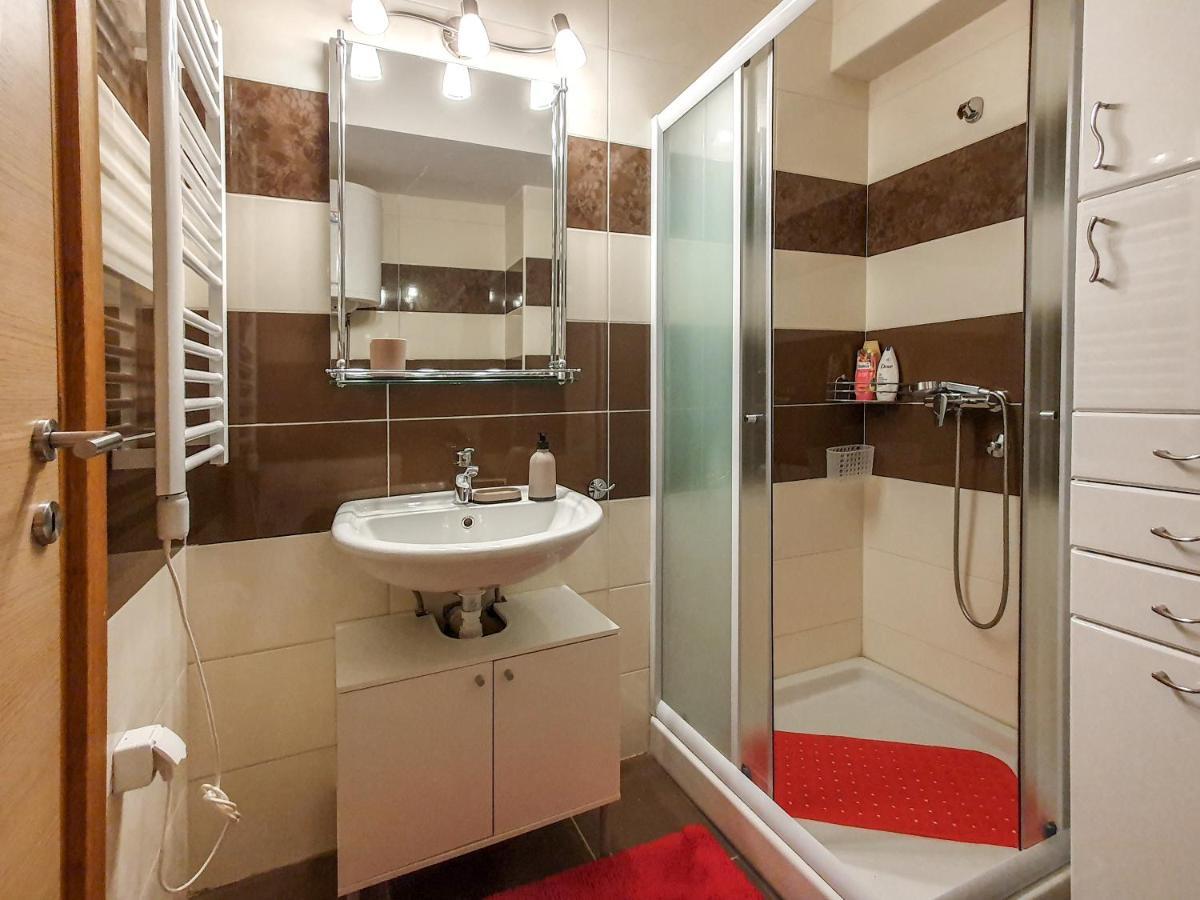 Apartman Cvejic - Suncani Apartmani Brzeće Kültér fotó