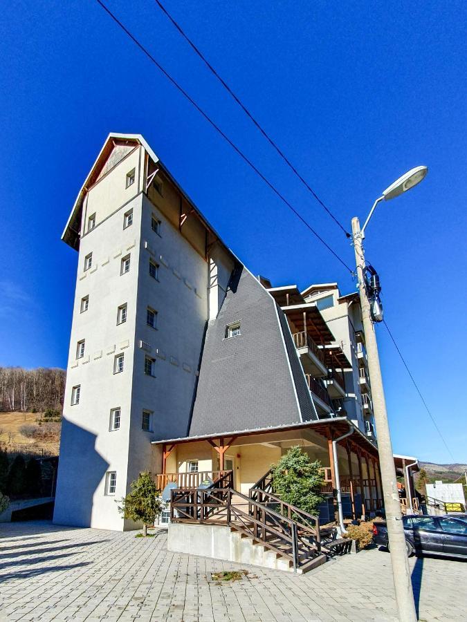 Apartman Cvejic - Suncani Apartmani Brzeće Kültér fotó